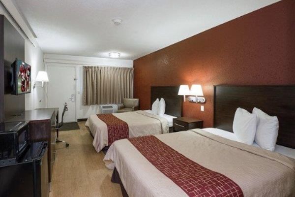 Hotel Red Roof Toledo Holland